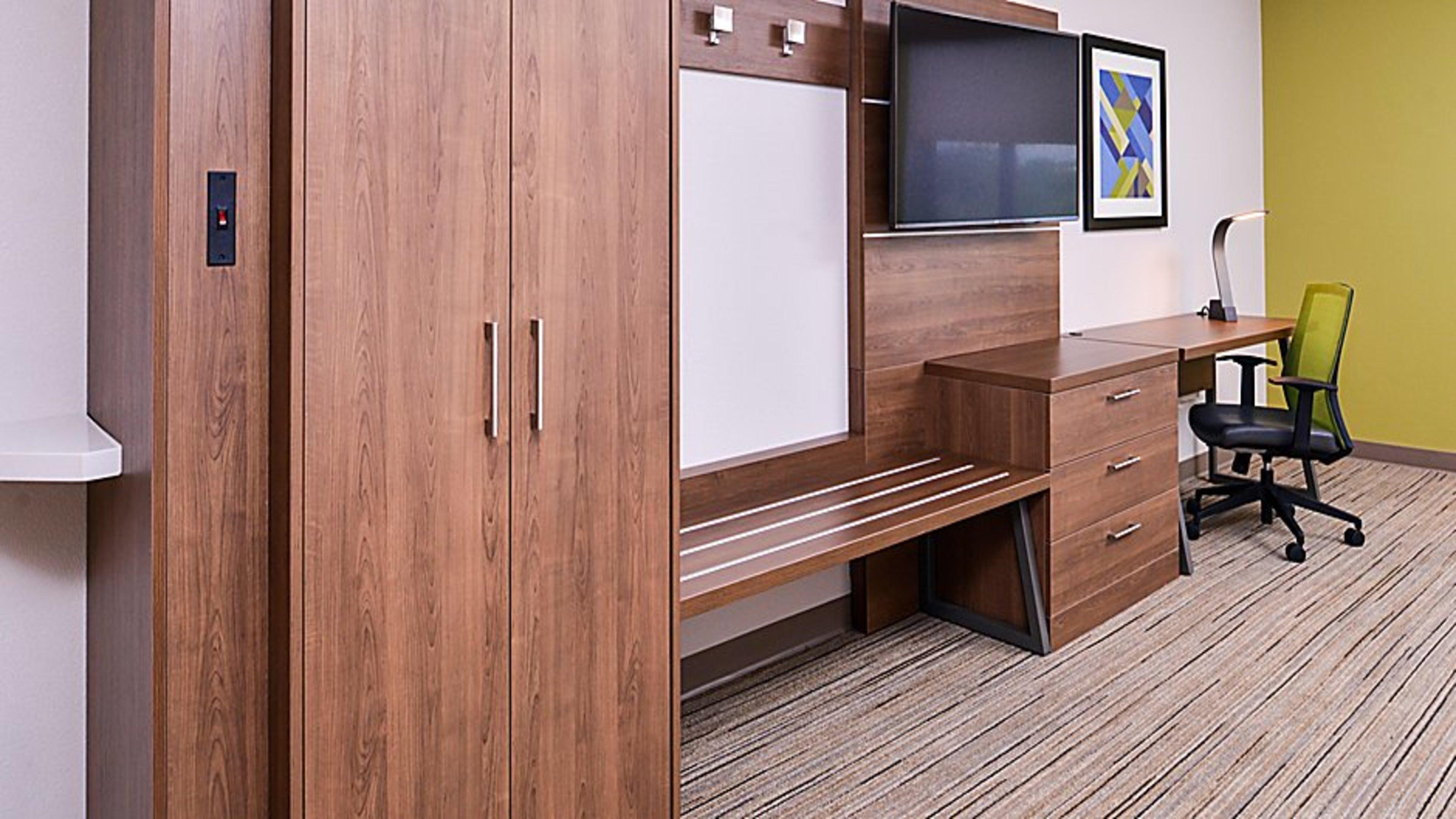 Holiday Inn Express Hotel & Suites Mount Pleasant By Ihg Ngoại thất bức ảnh