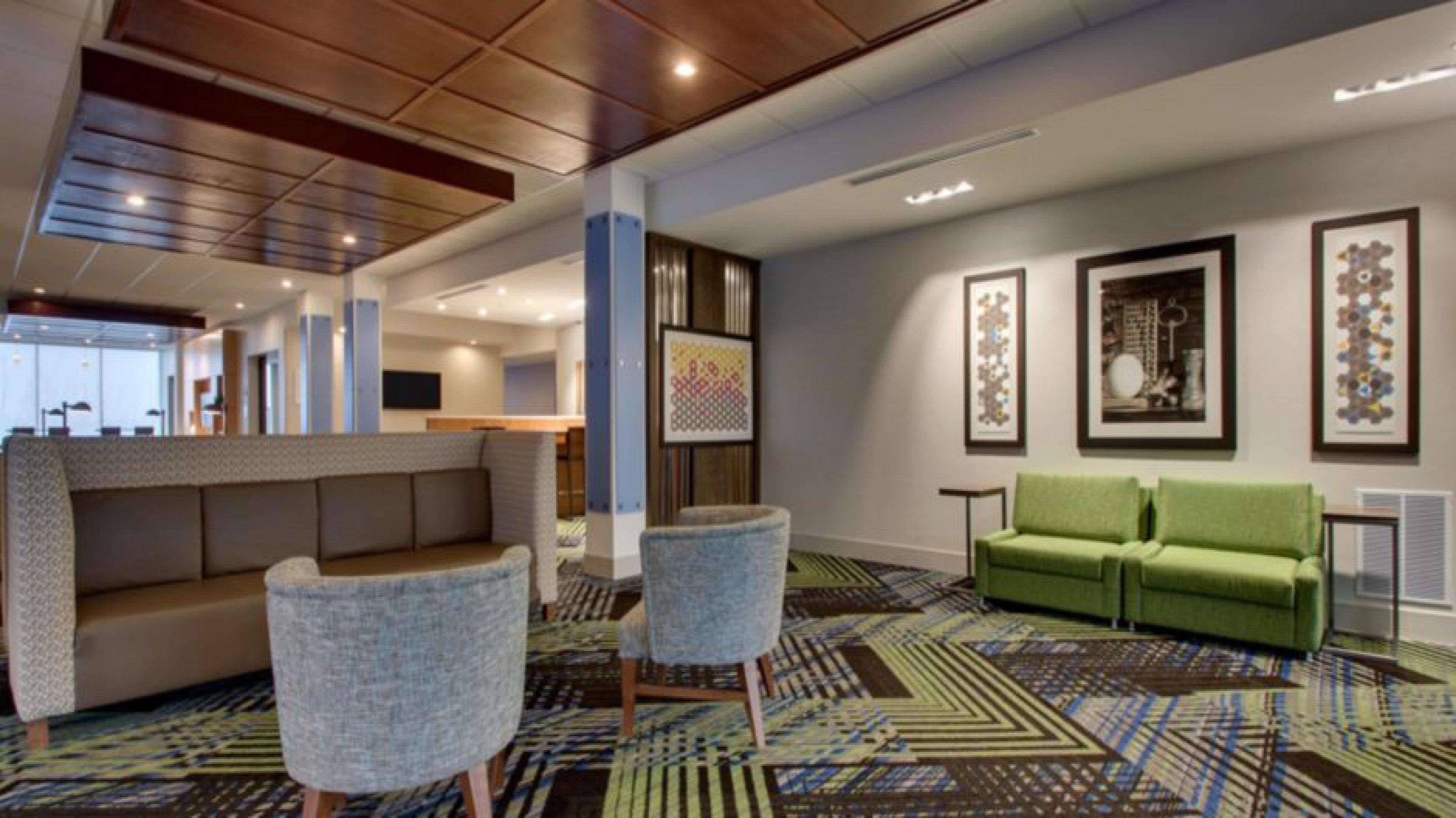 Holiday Inn Express Hotel & Suites Mount Pleasant By Ihg Ngoại thất bức ảnh