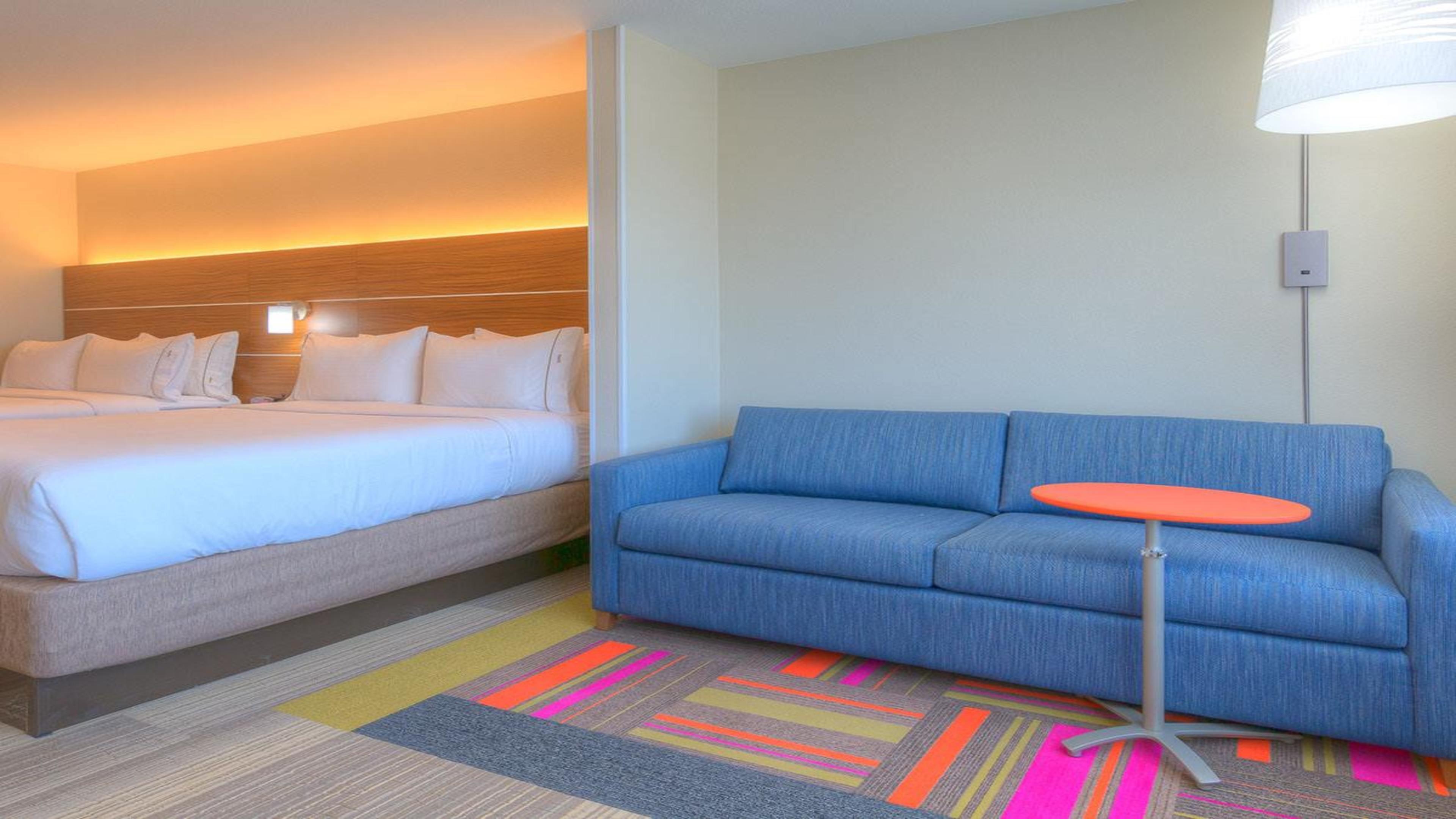 Holiday Inn Express Hotel & Suites Mount Pleasant By Ihg Ngoại thất bức ảnh